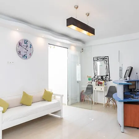 Beautiful Naxos Triple 150m From St George *