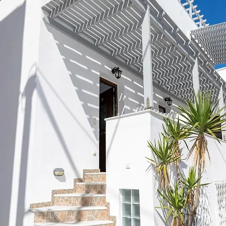 Apartment Beautiful Naxos Triple 150m From St George *